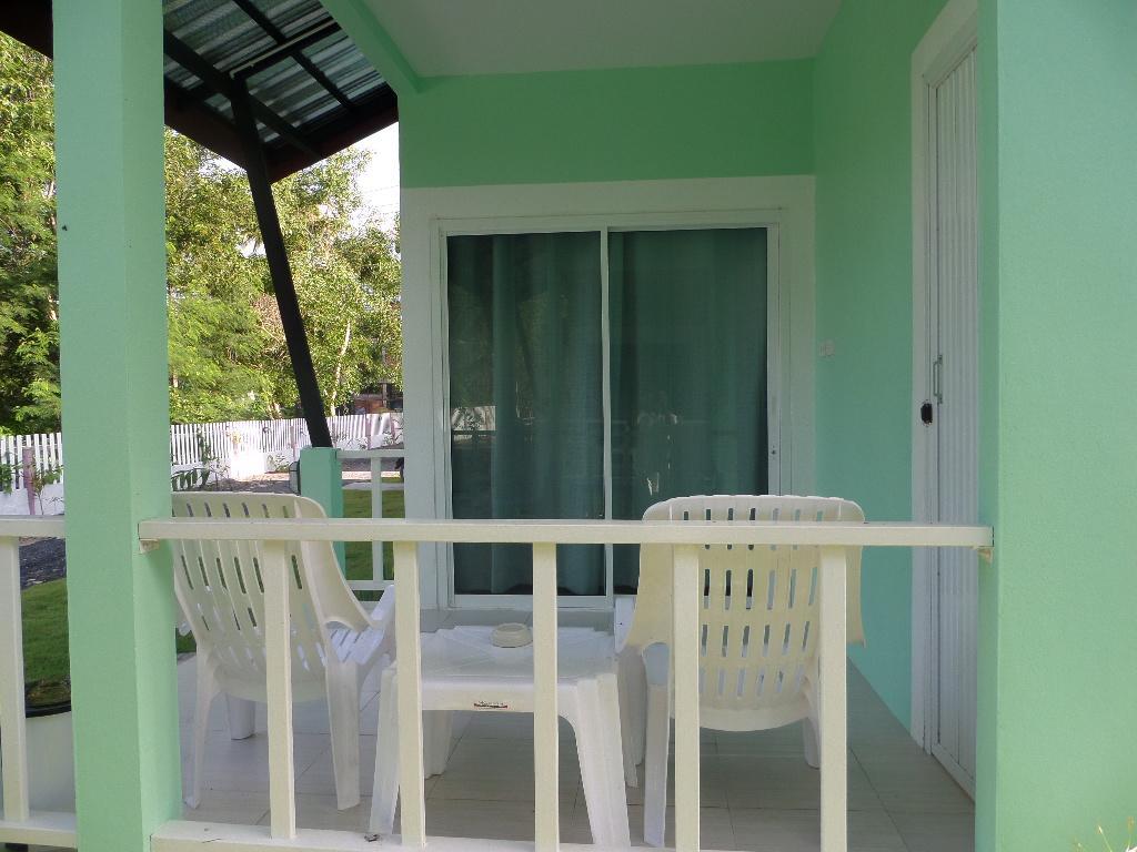 Lanta Triple Novel Hotell Ko Lanta Eksteriør bilde